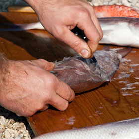 How to Clean a Fish before Cooking 