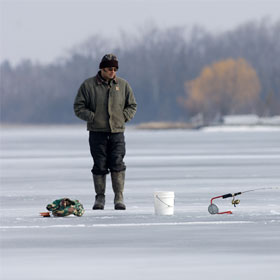 Important Ice Fishing Safety Tips