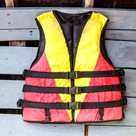 Learn about choosing the best life jacket to practice boating safety on your next trip.